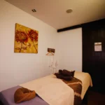 Modern Massage Room – Banani vs Gulshan Spa Comparison