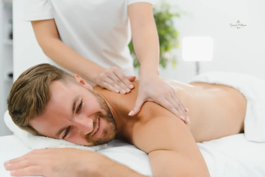 Relaxing Back and Shoulder Massage – Best Spa in Gulshan