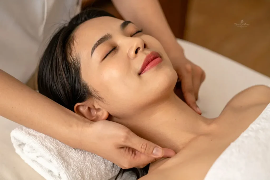 Professional Dry Massage in Gulshan focused on relieving muscle stiffness, improving blood circulation, and restoring natural body balance without using oil